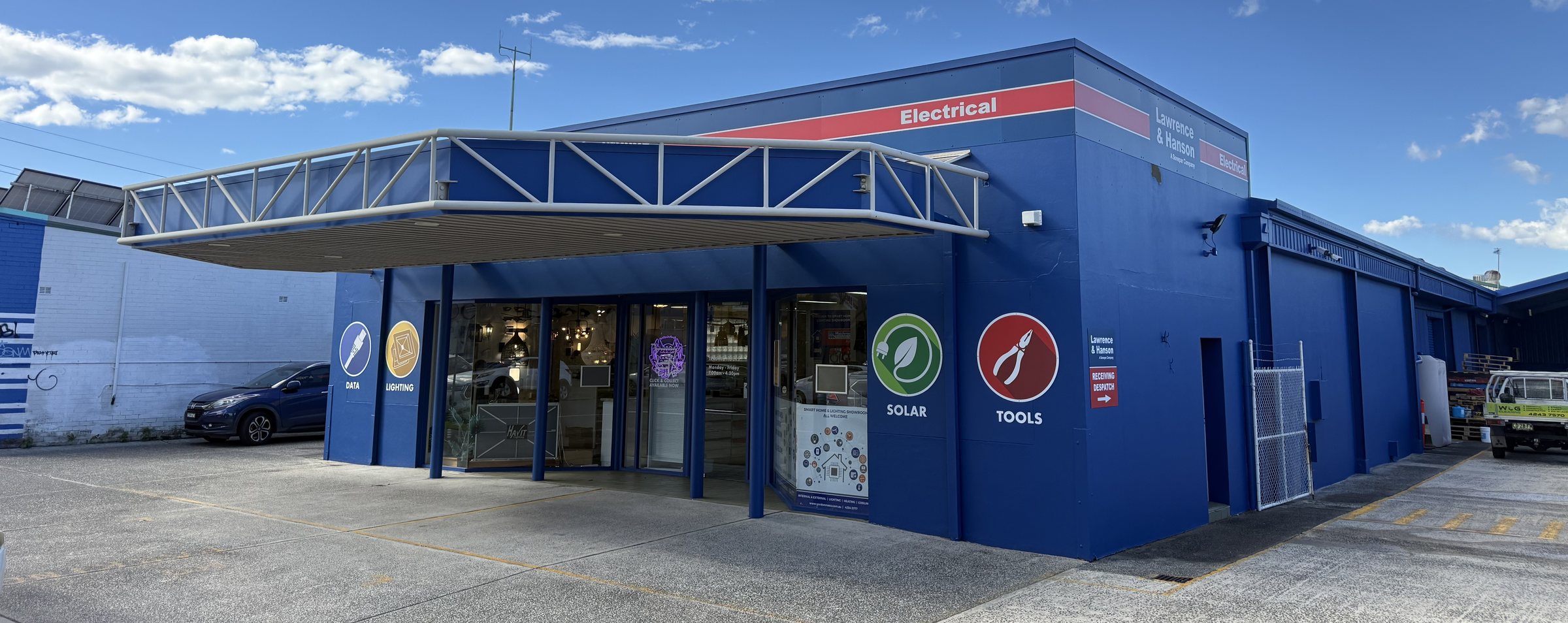L&H Electrical Wollongong — repainted store on Auburn Street