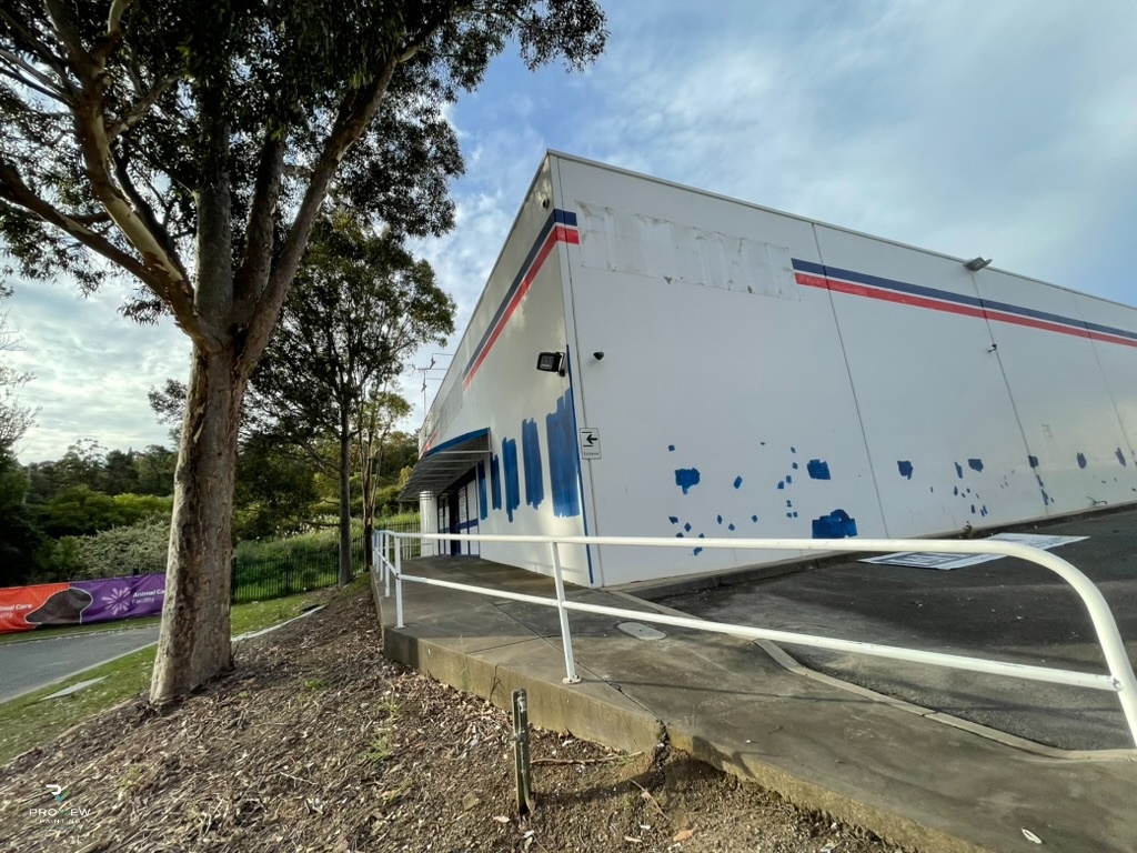 Campbelltown — entrance