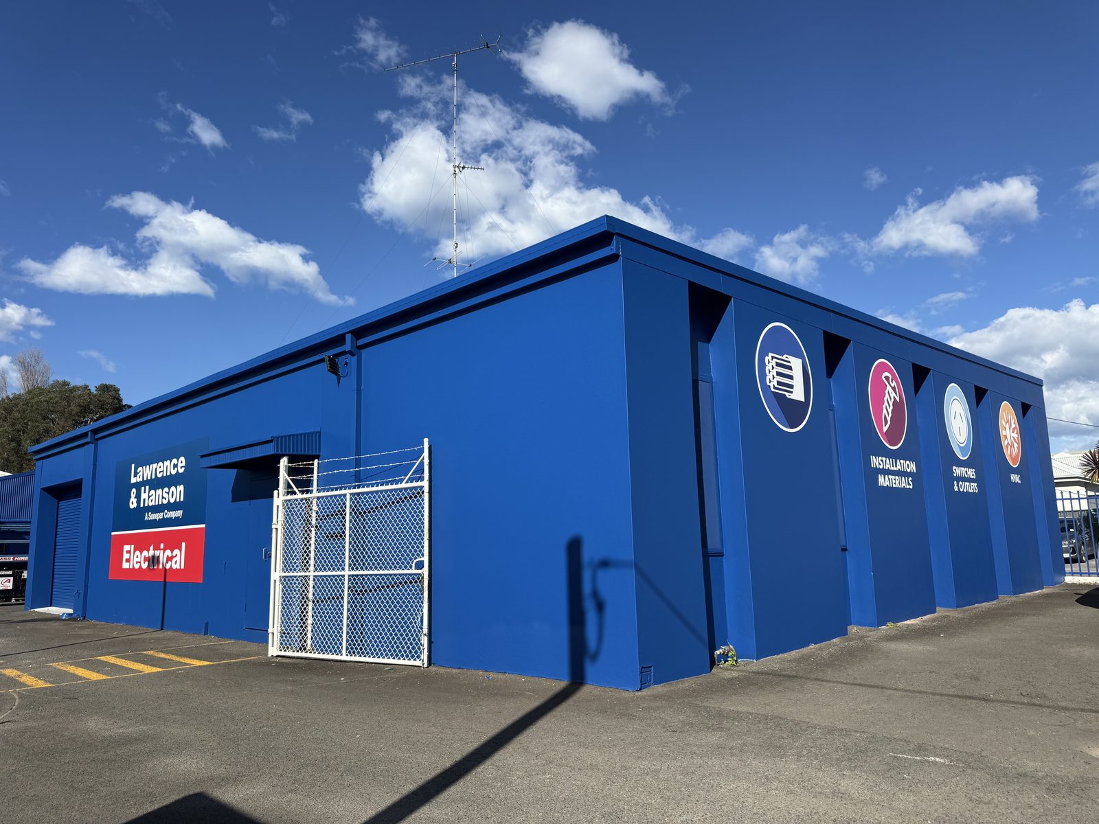 Side elevation with product category graphics